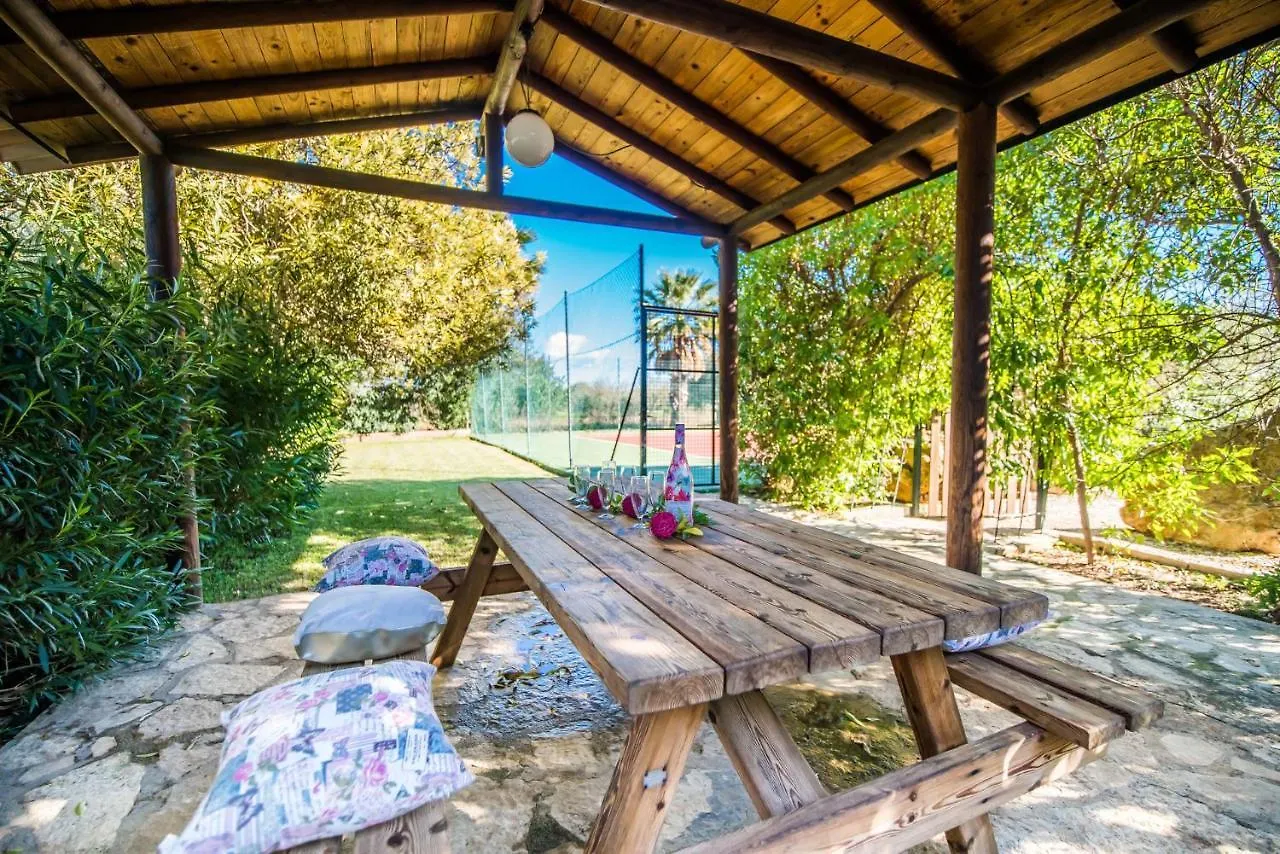 Ideal Property Mallorca - Cas Home Buger Spain